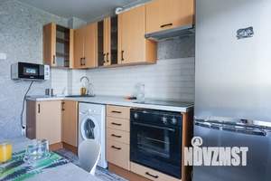 3-к квартира, посуточно, 59м2, 11/12 этаж