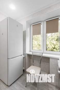 1-к квартира, посуточно, 27м2, 3/5 этаж