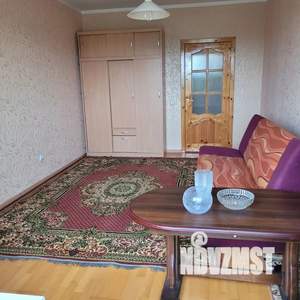 1-к квартира, посуточно, 42м2, 3/8 этаж