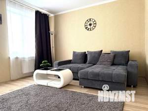 1-к квартира, посуточно, 62м2, 1/1 этаж