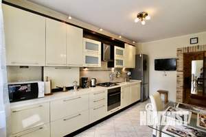 2-к квартира, посуточно, 70м2, 4/8 этаж