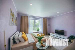 1-к квартира, посуточно, 44м2, 3/10 этаж