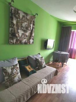 1-к квартира, посуточно, 47м2, 1/1 этаж