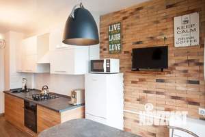 1-к квартира, посуточно, 42м2, 4/6 этаж