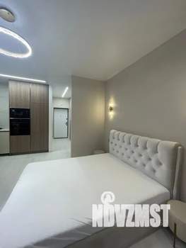 Студия квартира, посуточно, 36м2, 2/9 этаж