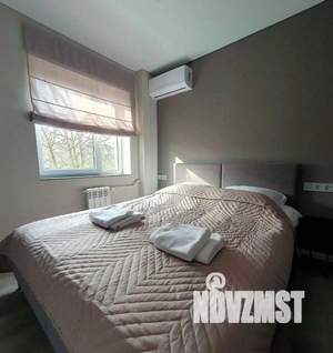 3-к квартира, посуточно, 42м2, 1/1 этаж