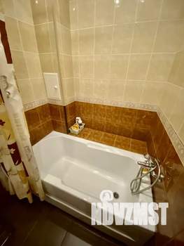 1-к квартира, посуточно, 40м2, 2/3 этаж