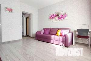 2-к квартира, посуточно, 42м2, 2/4 этаж