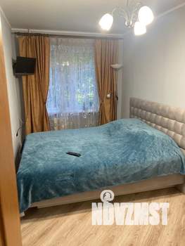 3-к квартира, посуточно, 54м2, 2/5 этаж