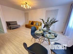 1-к квартира, посуточно, 50м2, 1/1 этаж