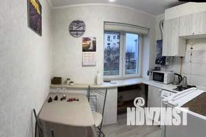 2-к квартира, посуточно, 40м2, 1/5 этаж