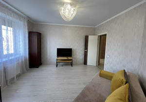 3-к квартира, на длительный срок, 90м2, 3/8 этаж