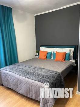 1-к квартира, посуточно, 35м2, 4/4 этаж