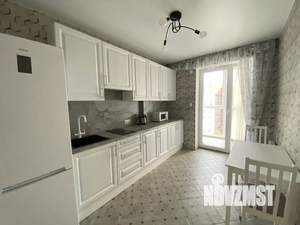 1-к квартира, посуточно, 38м2, 8/8 этаж