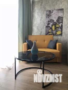 1-к квартира, посуточно, 37м2, 1/1 этаж