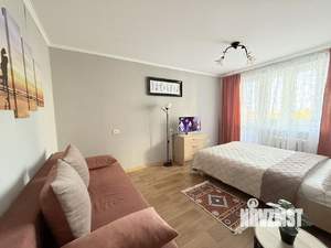 1-к квартира, посуточно, 32м2, 8/9 этаж