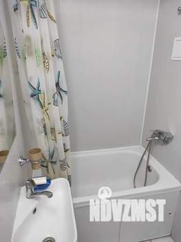 2-к квартира, посуточно, 35м2, 3/3 этаж