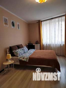 1-к квартира, посуточно, 38м2, 4/8 этаж