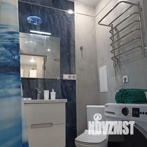 1-к квартира, посуточно, 35м2, 6/9 этаж