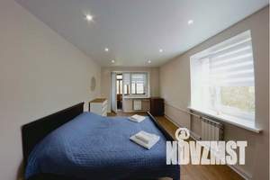 2-к квартира, посуточно, 42м2, 5/5 этаж