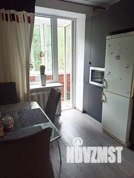 2-к квартира, посуточно, 57м2, 3/5 этаж