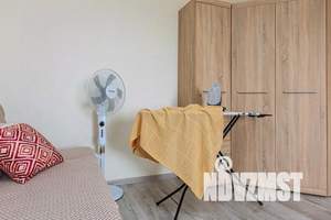 1-к квартира, посуточно, 42м2, 7/10 этаж