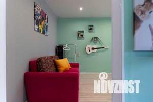 1-к квартира, посуточно, 34м2, 6/9 этаж