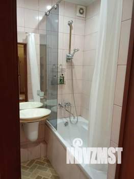 1-к квартира, посуточно, 42м2, 9/10 этаж