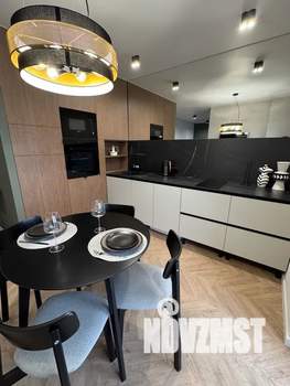 1-к квартира, посуточно, 38м2, 10/10 этаж