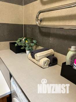 Студия квартира, посуточно, 40м2, 9/9 этаж