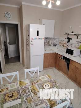 1-к квартира, посуточно, 40м2, 9/9 этаж