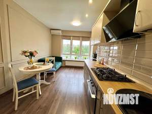 1-к квартира, посуточно, 42м2, 3/8 этаж