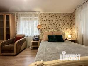2-к квартира, посуточно, 42м2, 1/1 этаж