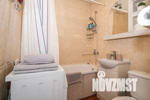 2-к квартира, посуточно, 45м2, 3/5 этаж