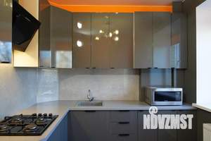 2-к квартира, посуточно, 50м2, 1/1 этаж