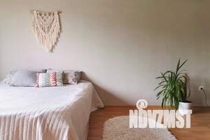 1-к квартира, посуточно, 47м2, 3/8 этаж