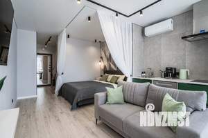 Студия квартира, посуточно, 32м2, 6/8 этаж