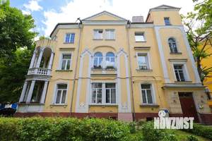 1-к квартира, посуточно, 38м2, 3/3 этаж