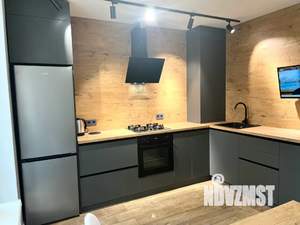 1-к квартира, посуточно, 42м2, 1/3 этаж