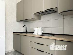 1-к квартира, посуточно, 41м2, 7/10 этаж