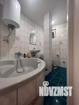Студия квартира, посуточно, 56м2, 3/5 этаж