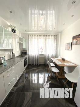 2-к квартира, посуточно, 55м2, 1/1 этаж