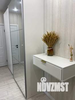 1-к квартира, посуточно, 37м2, 7/10 этаж