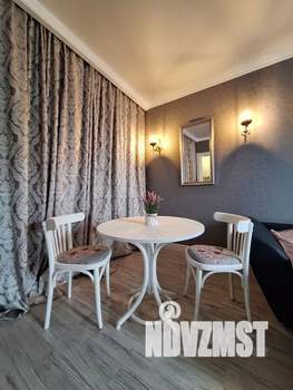 1-к квартира, посуточно, 37м2, 4/9 этаж