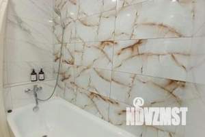 1-к квартира, посуточно, 39м2, 2/9 этаж