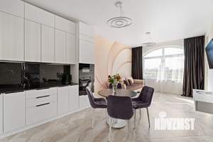 1-к квартира, посуточно, 54м2, 4/15 этаж