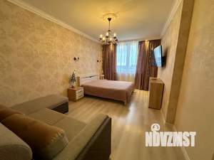 1-к квартира, посуточно, 34м2, 11/16 этаж
