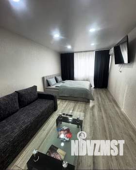 1-к квартира, посуточно, 38м2, 5/5 этаж