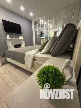 2-к квартира, посуточно, 45м2, 1/5 этаж