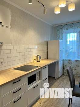 1-к квартира, посуточно, 38м2, 2/12 этаж